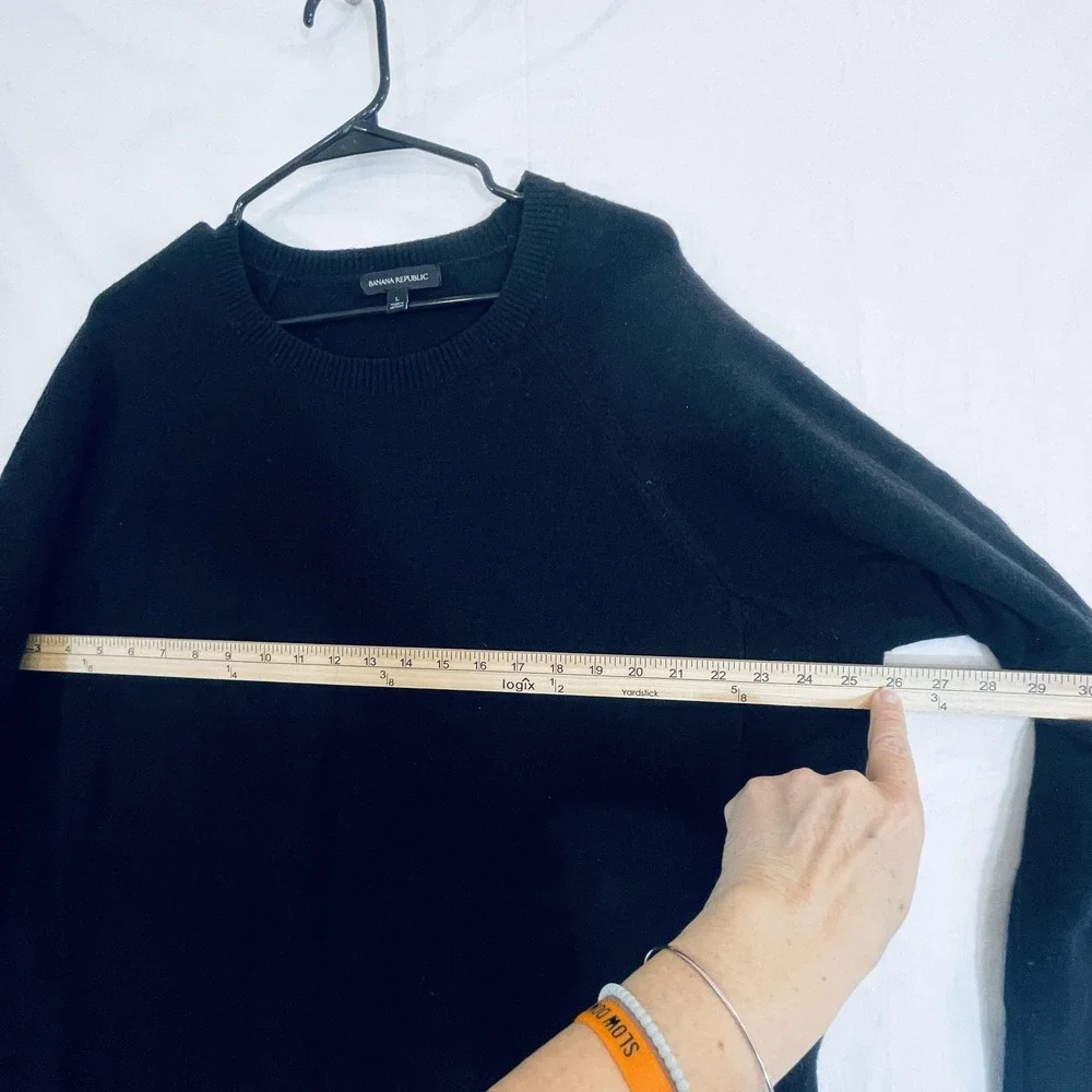 Banana Republic Sweater Womens Large Black Alpaca Wool Blend Crewneck Side‎ Slit
